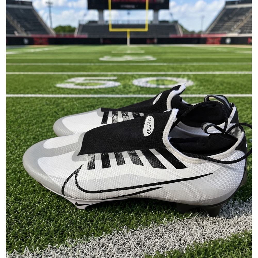 Nike Vapor Edge Pro 360 Cleats Men's Size 13 White 940